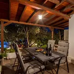 بيت للعطل Compelx With Detached House And Spacious *