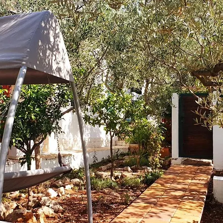 Compelx With Detached House And Spacious בית נופש *