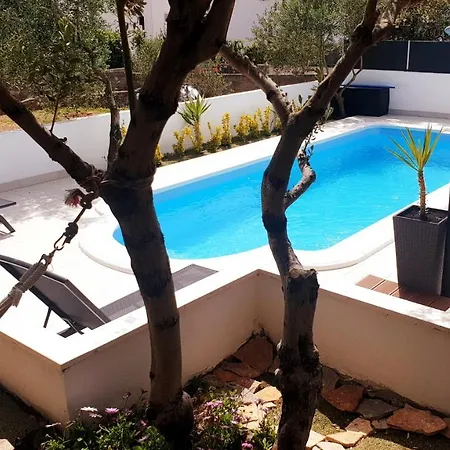 בית נופש Compelx With Detached House And Spacious *
