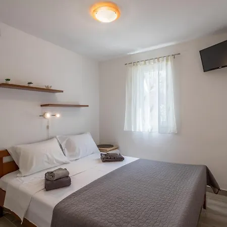 בית נופש Compelx With Detached House And Spacious *