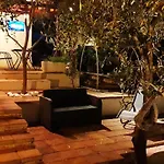 Compelx With Detached House And Spacious Stari Grad (Hvar)