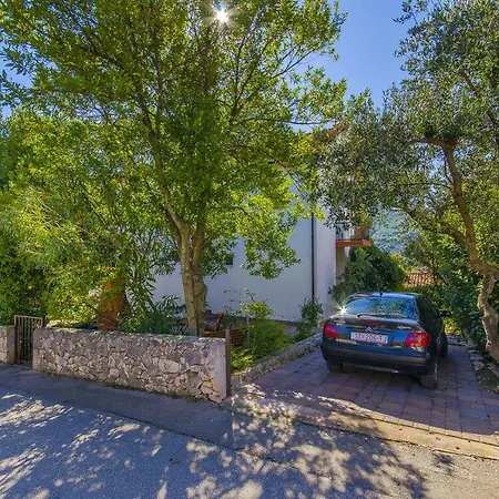 Compelx With Detached House And Spacious Stari Grad (Hvar)