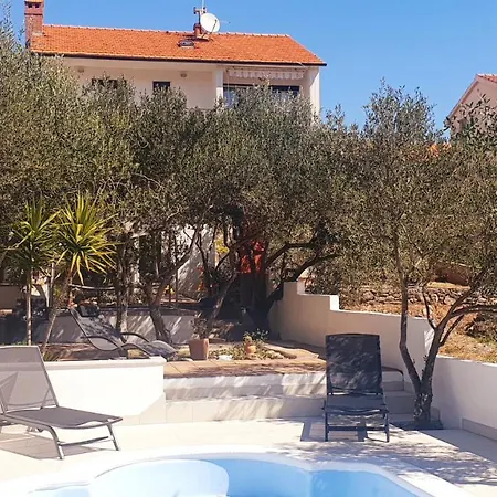 Сasa de vacaciones Compelx With Detached House And Spacious *