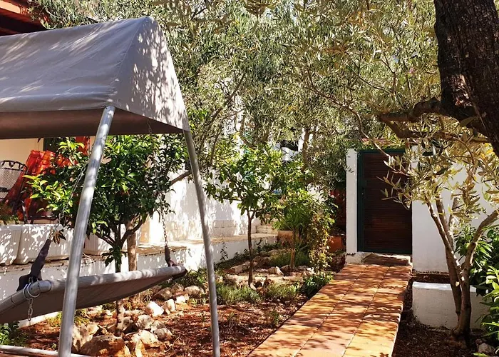 Compelx With Detached House And Spacious Σπίτι διακοπών *