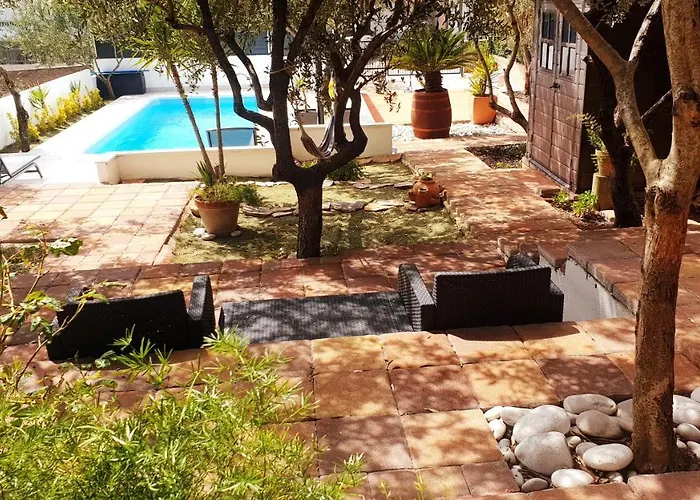 Compelx With Detached House And Spacious *