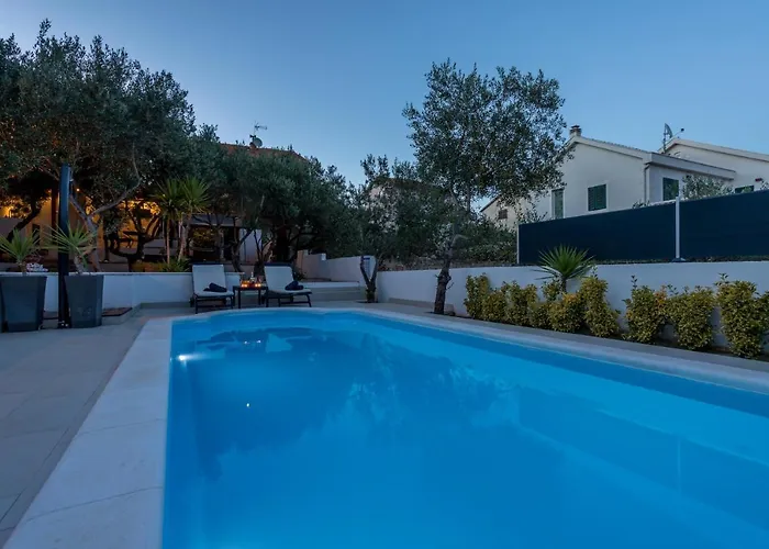 Compelx With Detached House And Spacious Σπίτι διακοπών Stari Grad (Hvar)